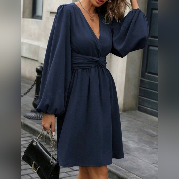 New Flowy Lantern Long Sleeve Twist Waist Short Dress Navy Blue - Picture 4 of 8